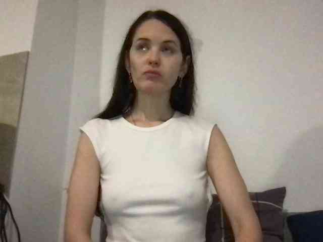 MilaBi-192569 webcam