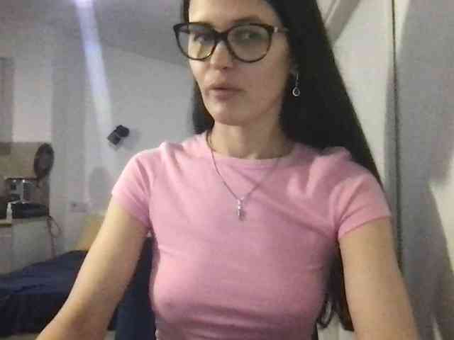 MilaBi-192569 webcam