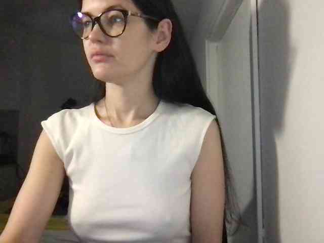 MilaBi-192569 webcam