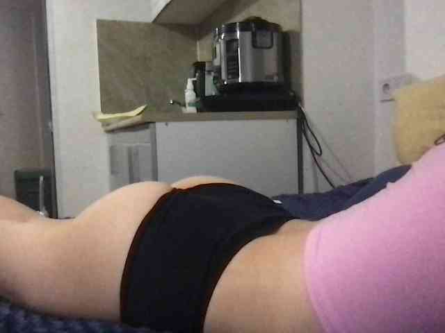 MilaBi-192569 webcam