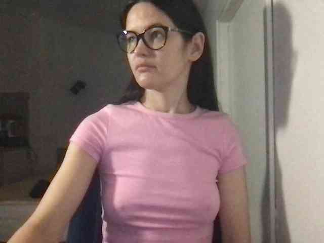 MilaBi-192569 webcam