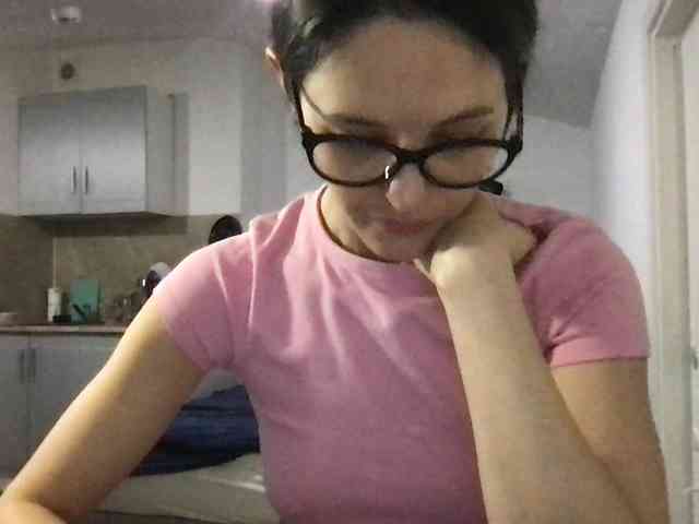 MilaBi-192569 webcam