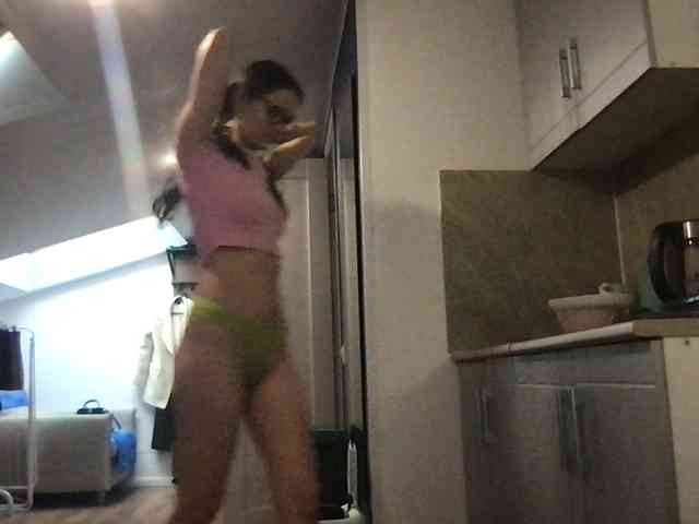 MilaBi-192569 webcam