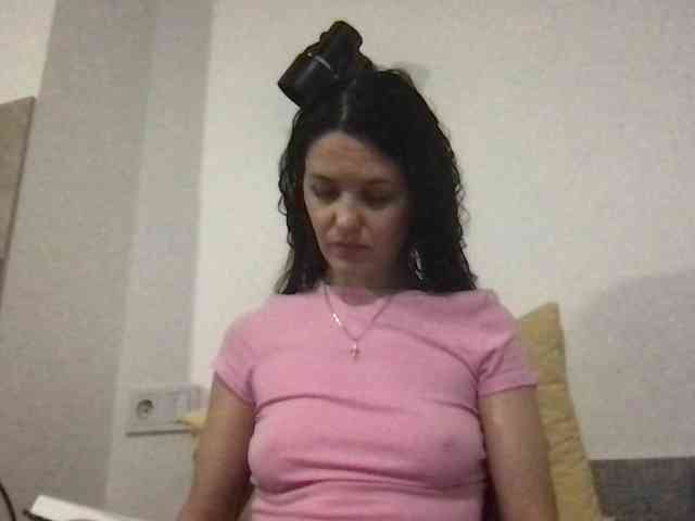 MilaBi-192569 webcam