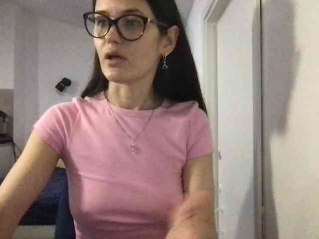 MilaBi-192569 webcam