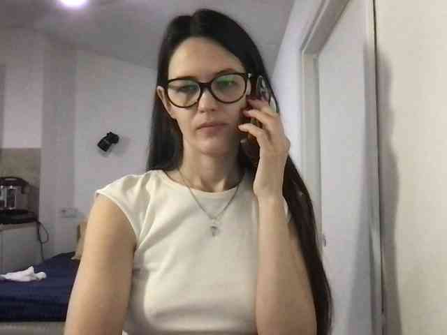 MilaBi-192569 webcam
