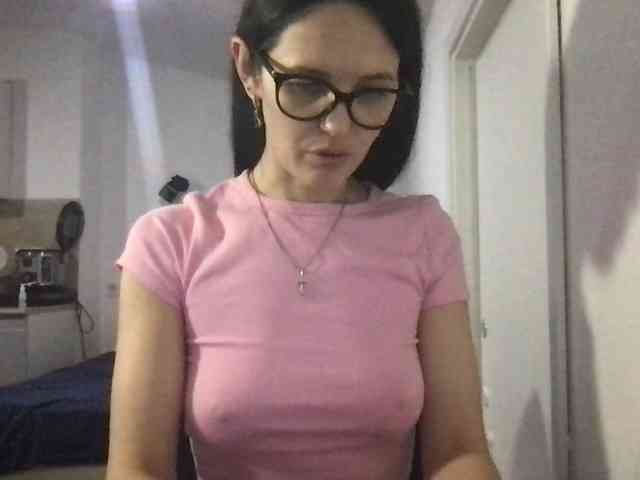 MilaBi-192569 webcam