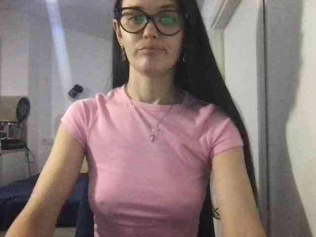 MilaBi-192569 webcam