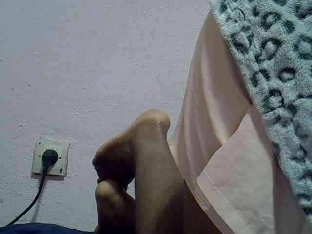 Angelinah75 webcam