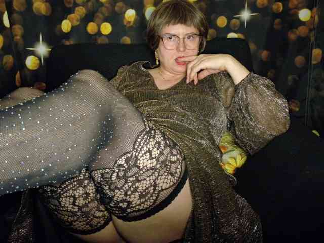 Golden_Lady webcam