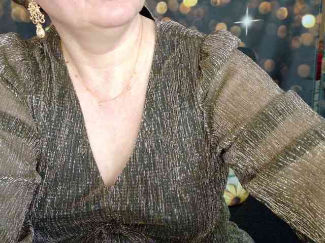 Golden_Lady webcam