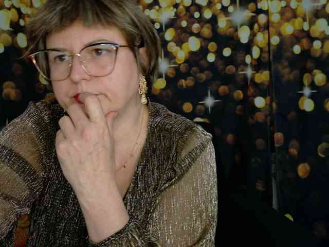Golden_Lady webcam