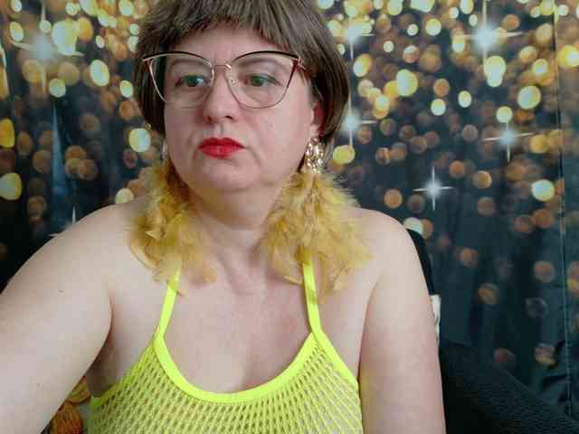Golden_Lady webcam