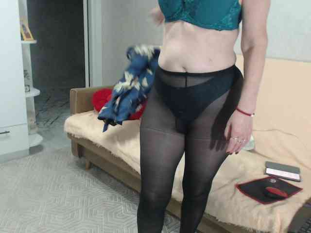 TinaaHott webcam