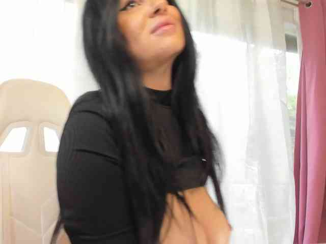 patriciakeys webcam
