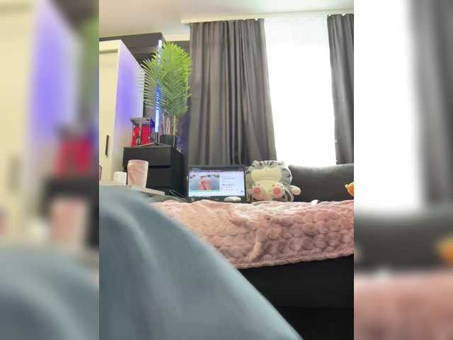 Gratis Live Sexcam mit MagicMelody MagicMelody