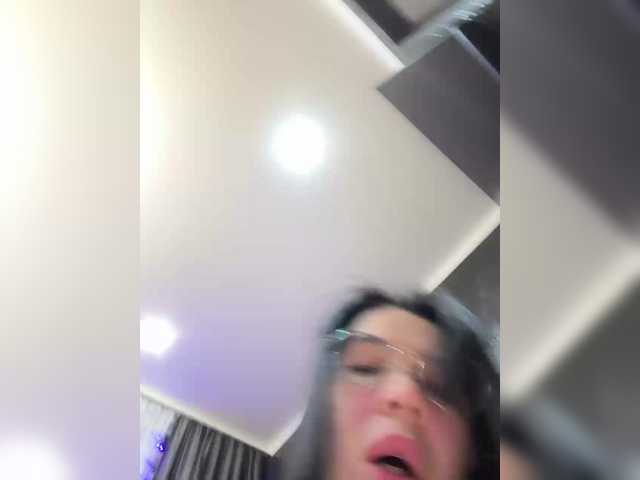 Gratis Live Sexcam mit MagicMelody MagicMelody