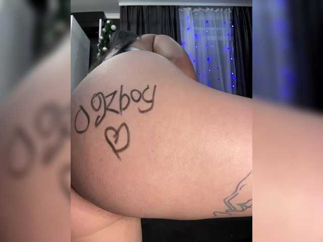 Gratis Live Sexcam mit MagicMelody MagicMelody