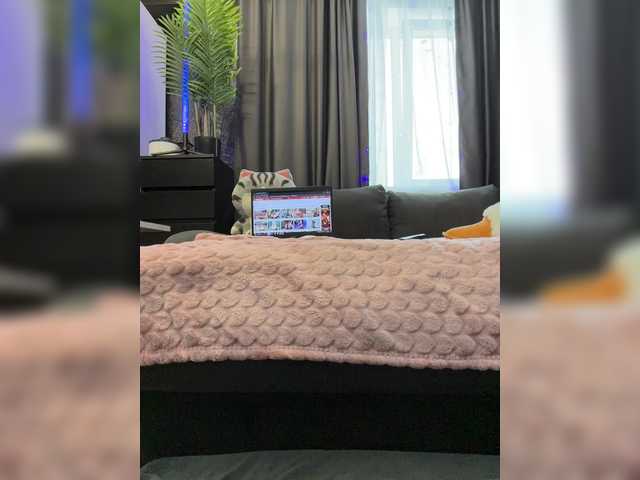 Gratis Live Sexcam mit MagicMelody MagicMelody