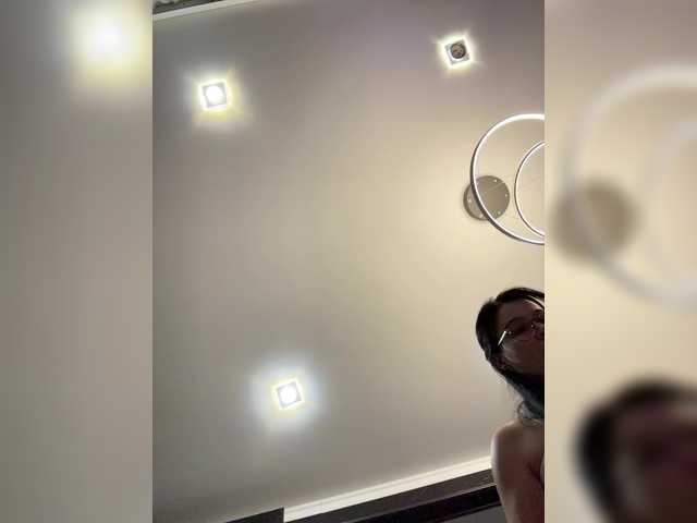 go to chat with MagicMelody