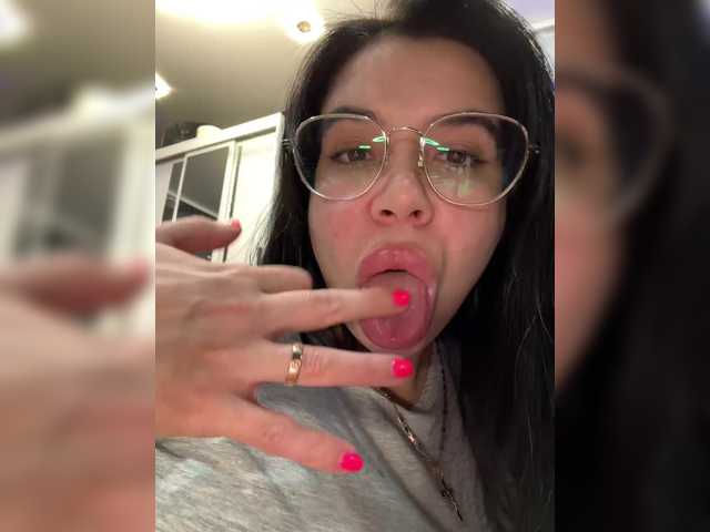 Accedi alla chat con il nickname MagicMelody MagicMelody