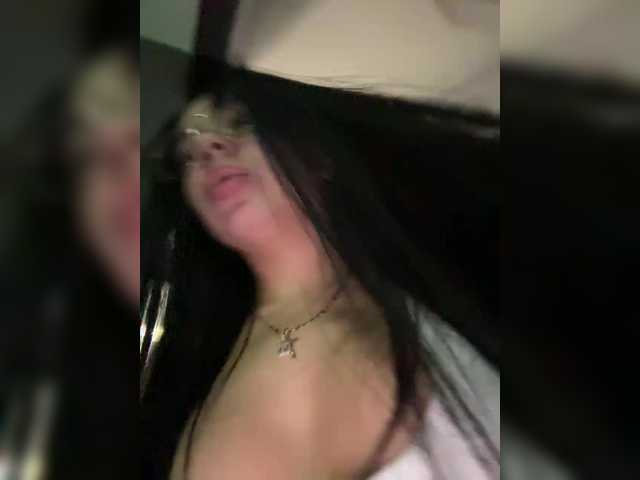 Vai a chattare su MagicMelody MagicMelody