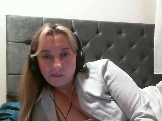 RuslanaFlower webcam