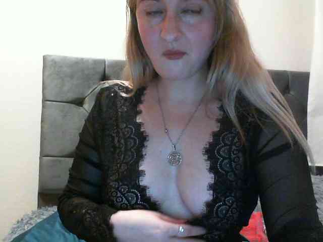 RuslanaFlower webcam