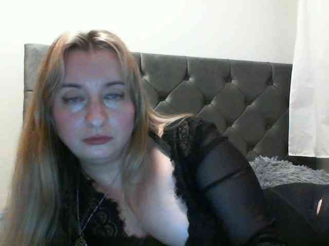 RuslanaFlower webcam