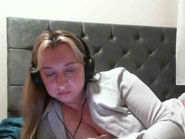 RuslanaFlower webcam