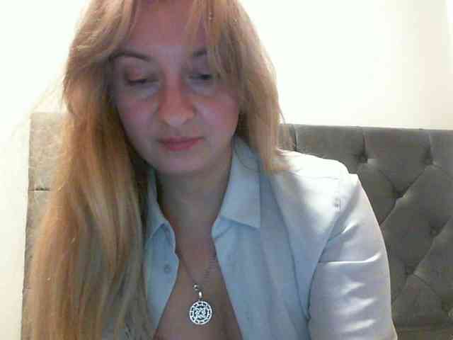 RuslanaFlower webcam