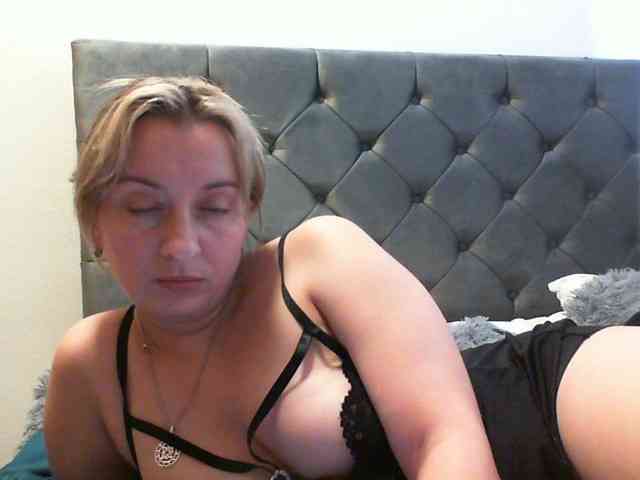RuslanaFlower webcam