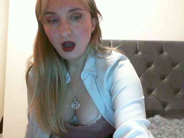 RuslanaFlower webcam