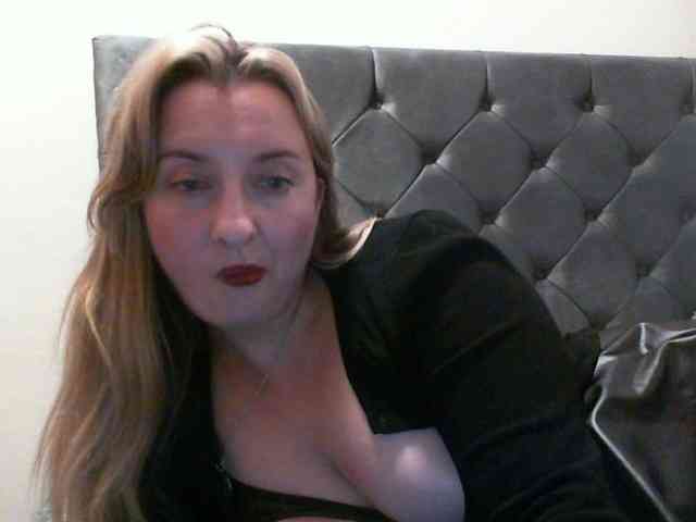 RuslanaFlower webcam