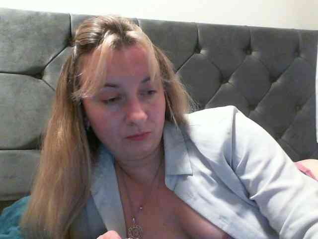 RuslanaFlower webcam