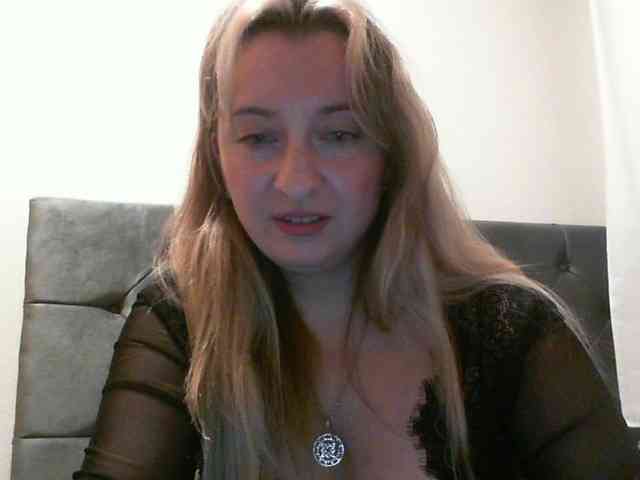 RuslanaFlower webcam