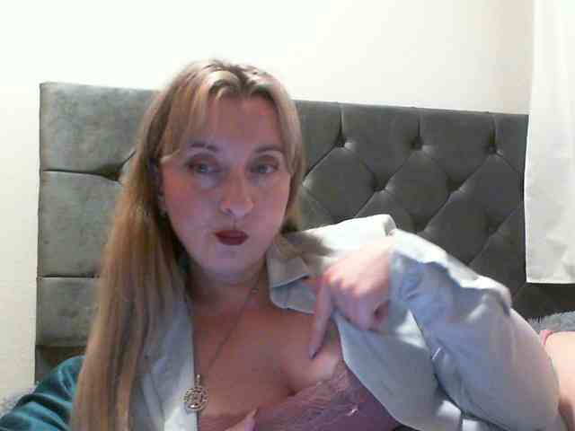 RuslanaFlower webcam