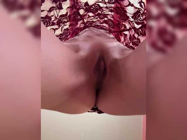 Entra en el chat con el modelo Enchantressss Enchantressss