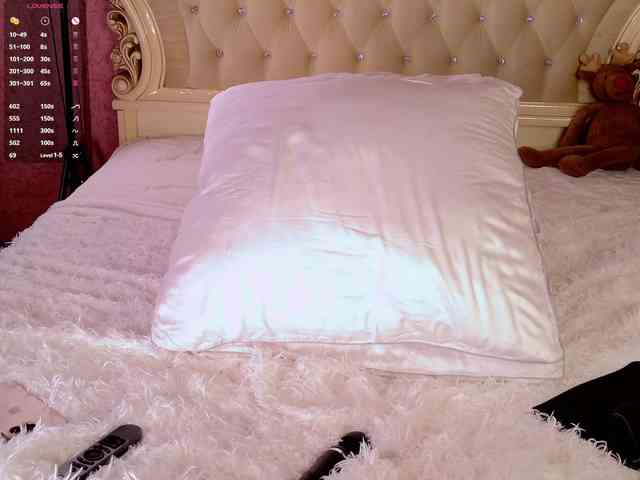Enchantressss webcam