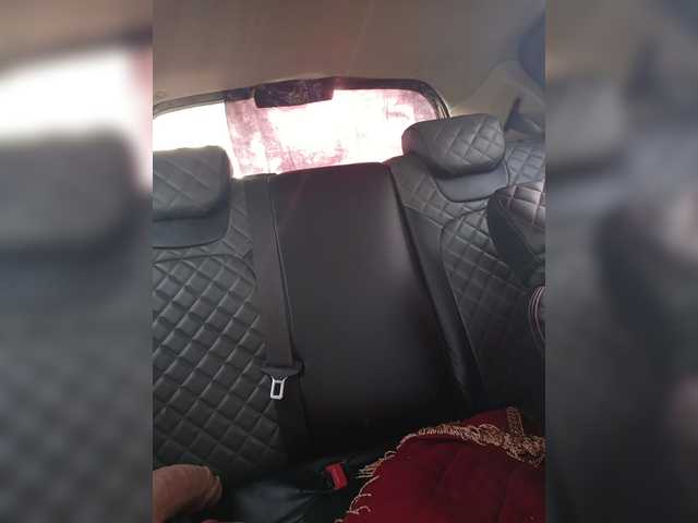 Vai a chattare su _AMBASSADOR_ _AMBASSADOR_