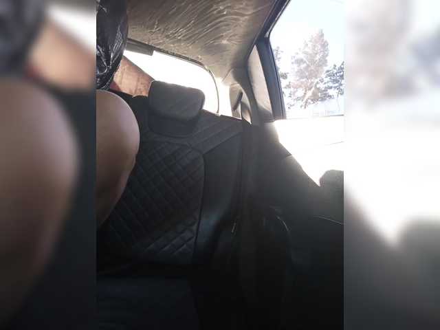 Entrez le videochat erotique avec le
modèle _AMBASSADOR_ _AMBASSADOR_