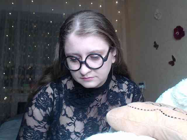 WetAngely webcam
