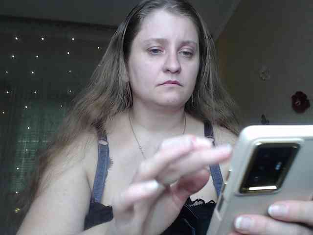 WetAngely webcam