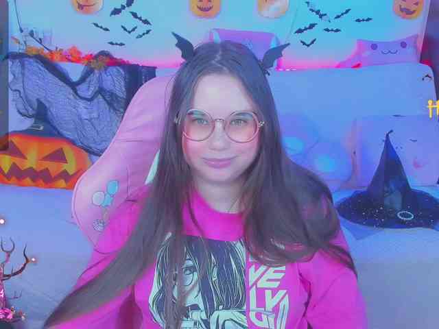 LoliSuccub webcam