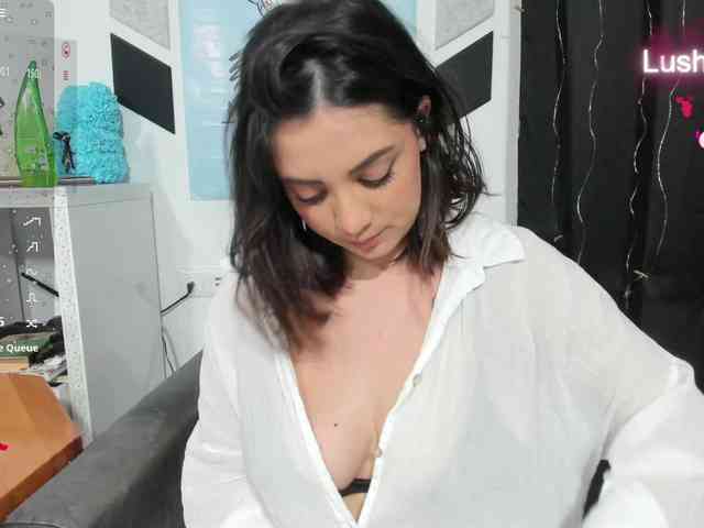 Alice_Rose webcam