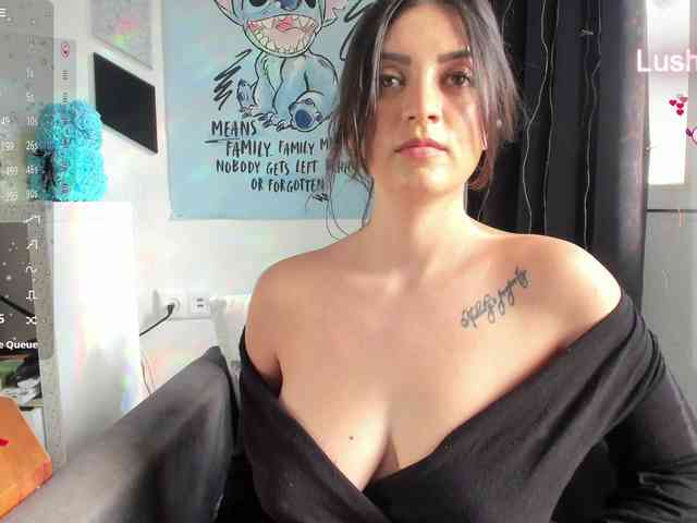 Alice_Rose webcam