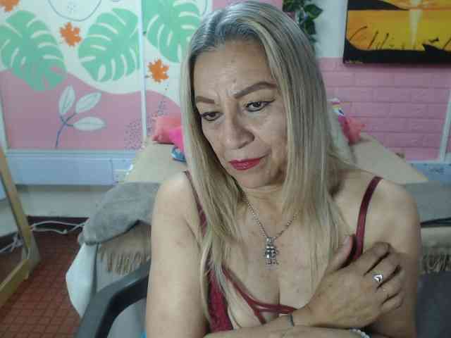 valeria-sexy webcam