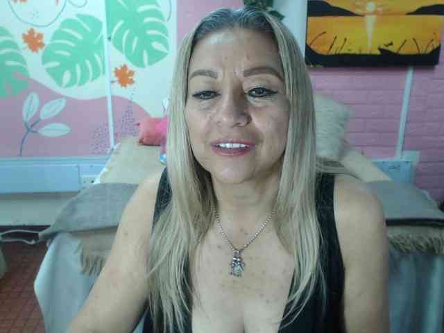 valeria-sexy webcam