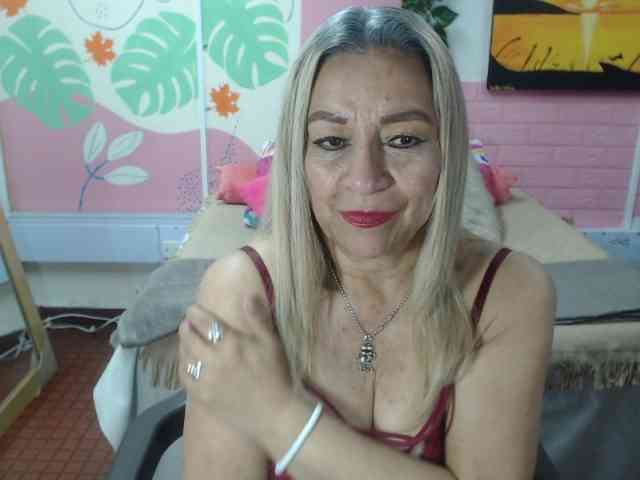 valeria-sexy webcam