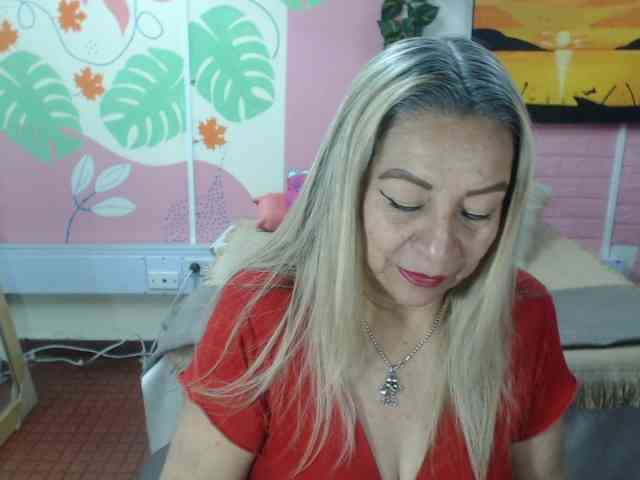 valeria-sexy webcam